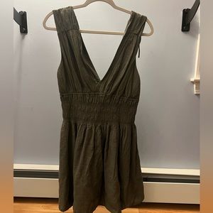 V-neck crinkle mini dress